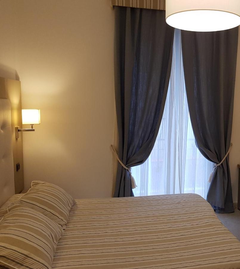 Hotel Degli Amici 3*