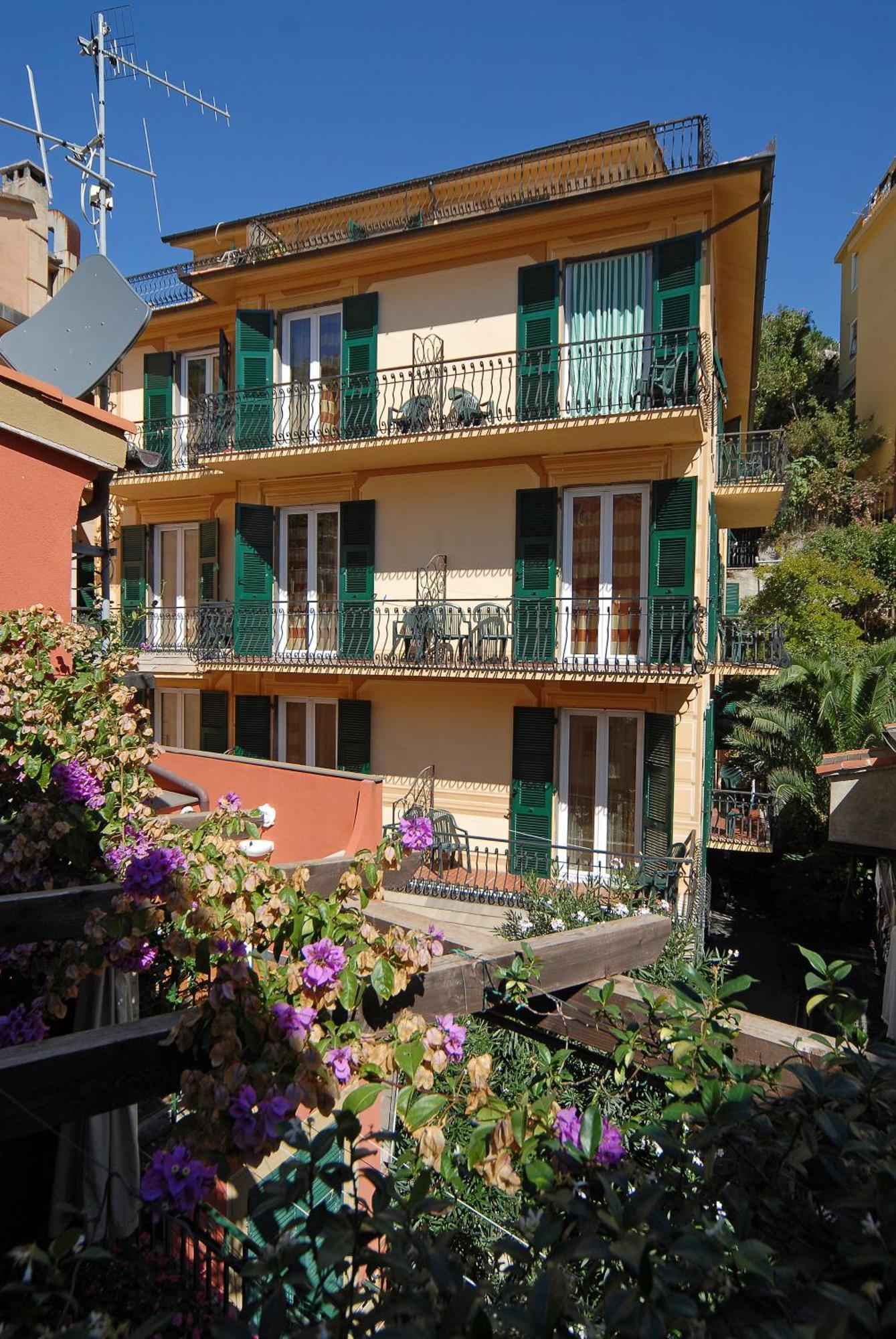 Degli Amici